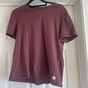 Vuori Feather Tee, Size Small